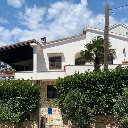Villa Gromaca 오미살즈 외부 사진