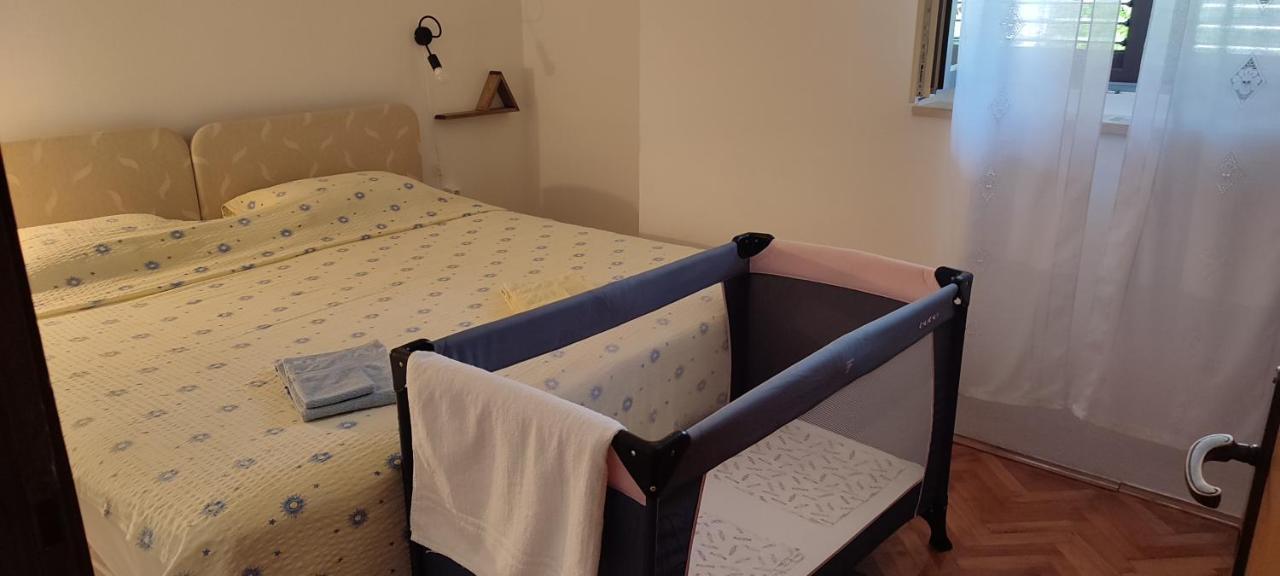 Villa Gromaca 오미살즈 외부 사진