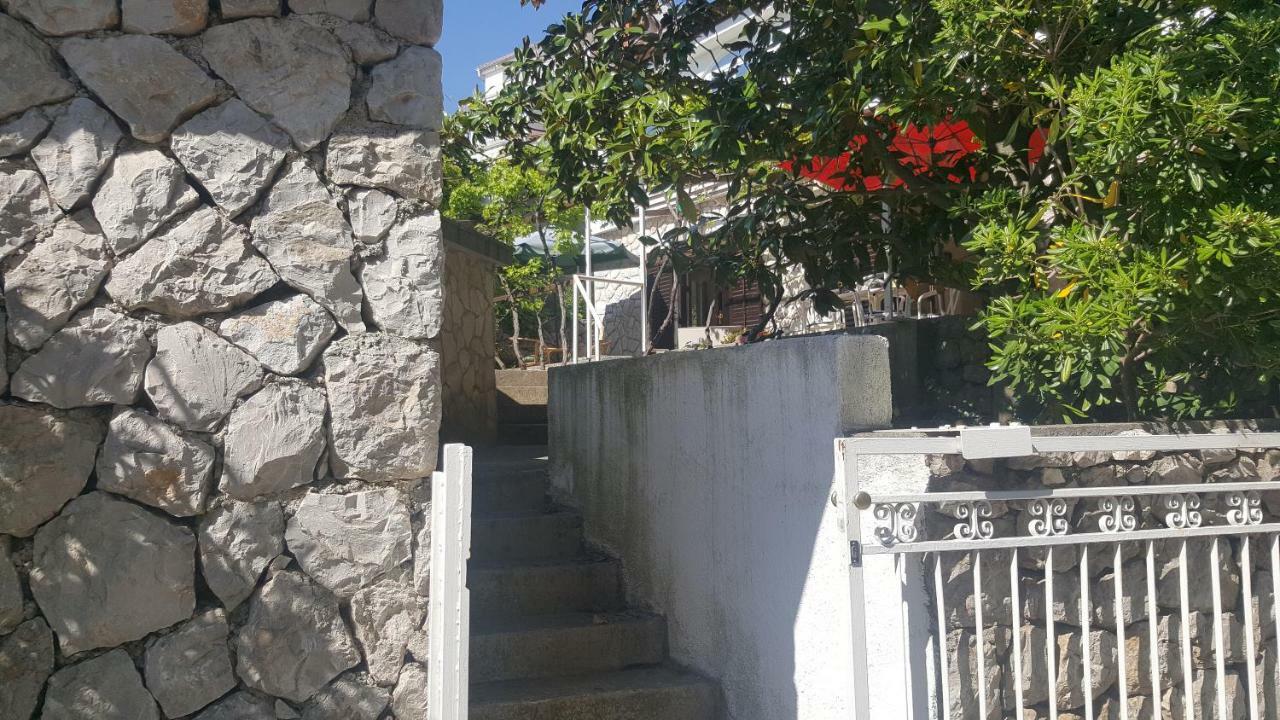 Villa Gromaca 오미살즈 외부 사진
